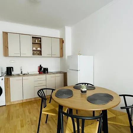 Astoria Ii 23 One Bedroom Apartment Elenite